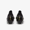 New Balance Tekela V4 Pro SG - Sorte/Guld Fodboldstøvler