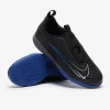 Nike Børn Phantom GX Academy IC - Sorte/Chrome/Hyper Royal Fodboldstøvler